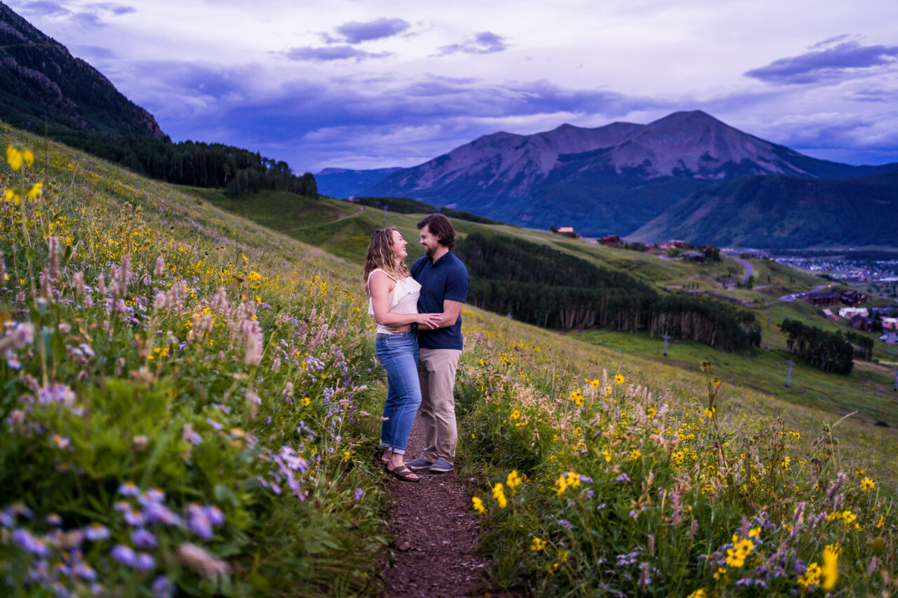 adventurous engagement photos colorado