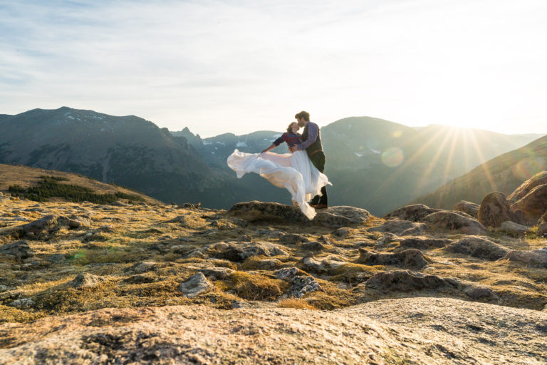 fall colorado wedding pictures