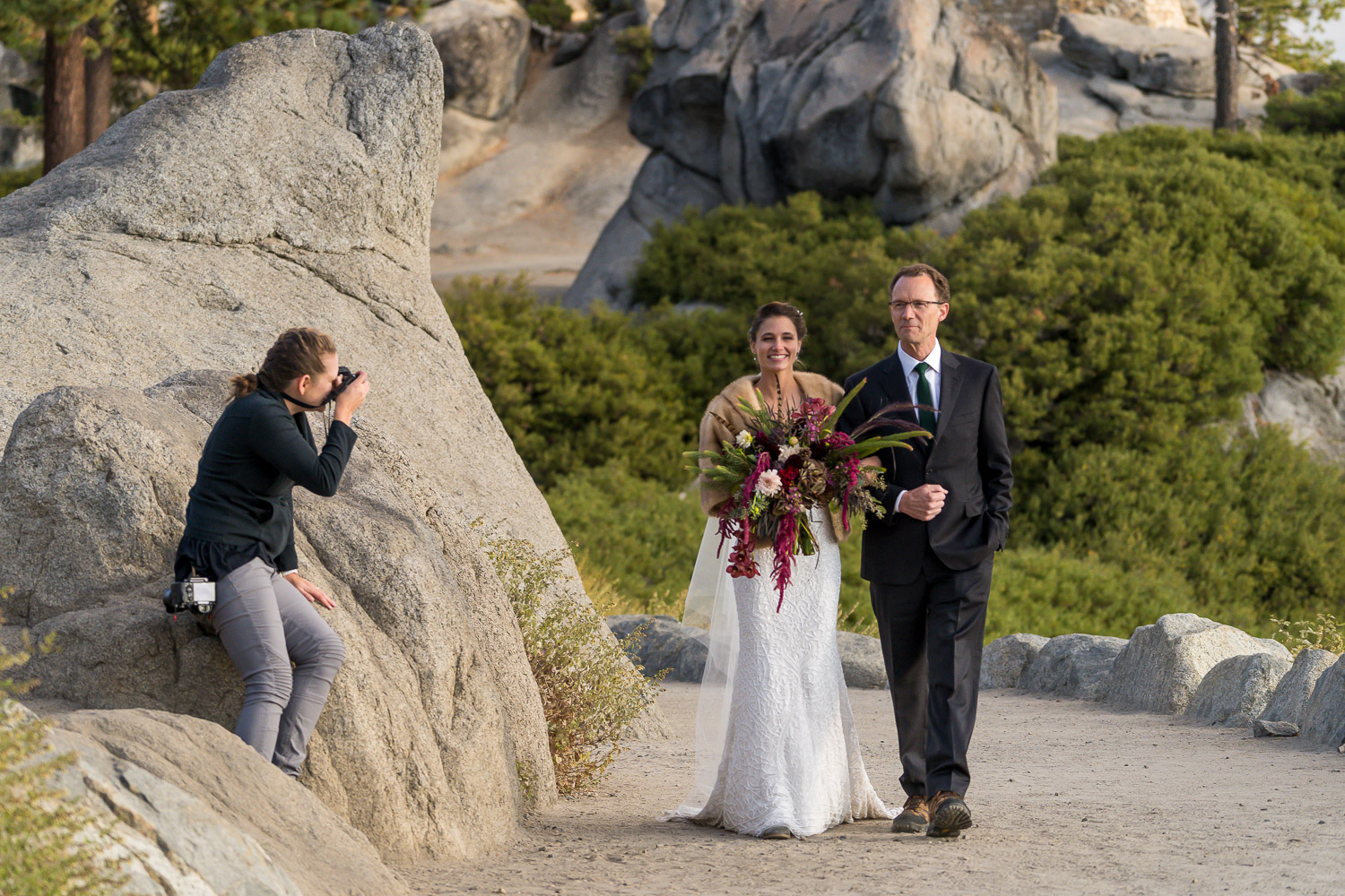 yosemite husband and wife wedding photographers